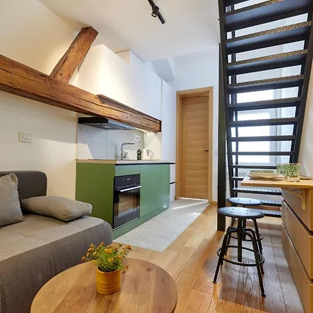 Apartman Modern Living Apts - Cozy Loft In The Center *