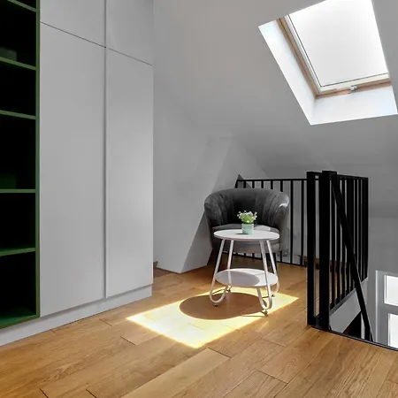 Modern Living Apts - Cozy Loft In The Center * Nowy Sad