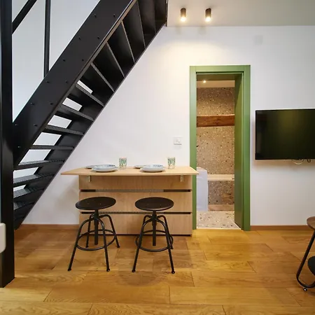 Apartament Modern Living Apts - Cozy Loft In The Center *